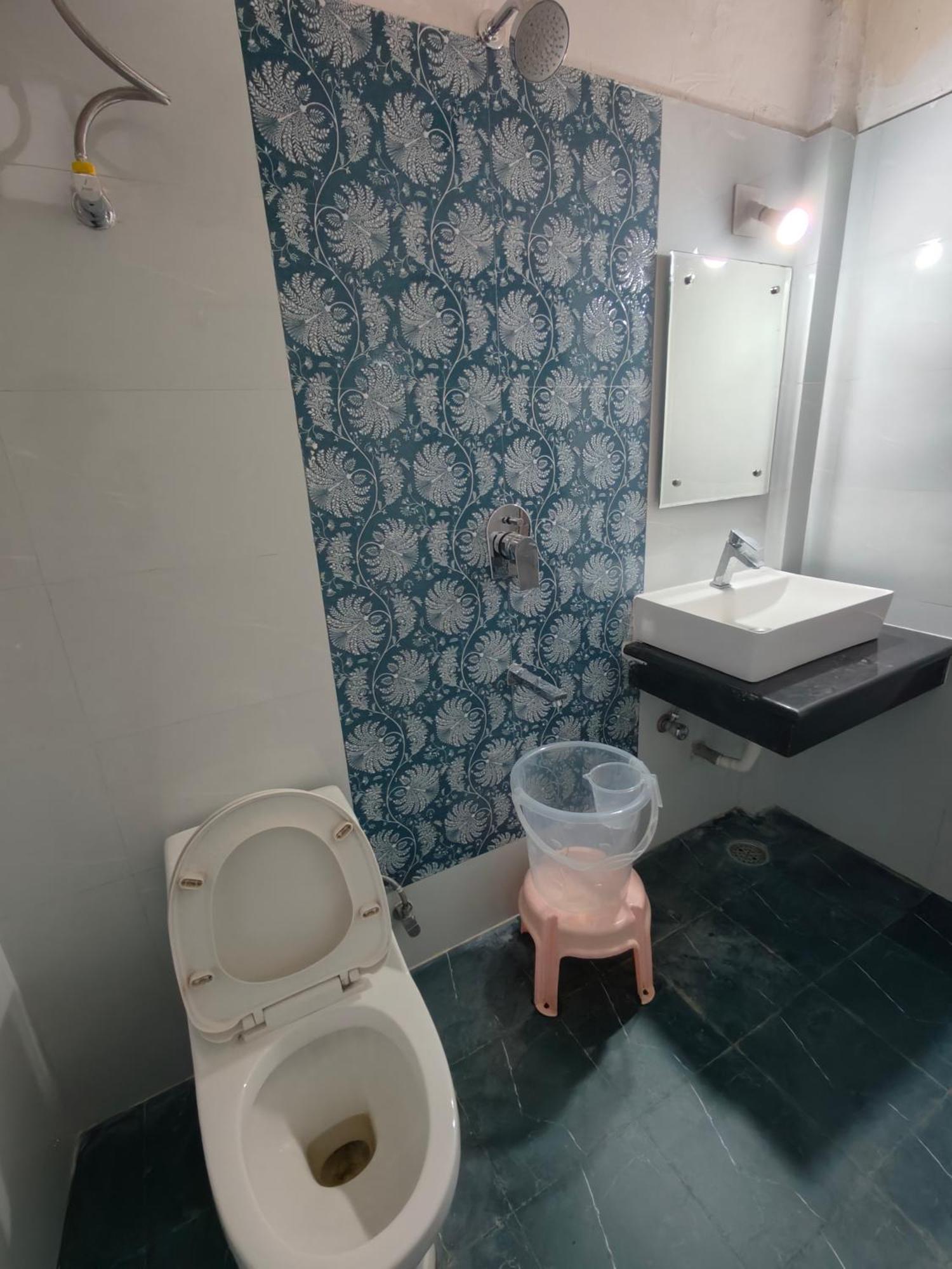 Aashirwad Hotel Katra  Dış mekan fotoğraf
